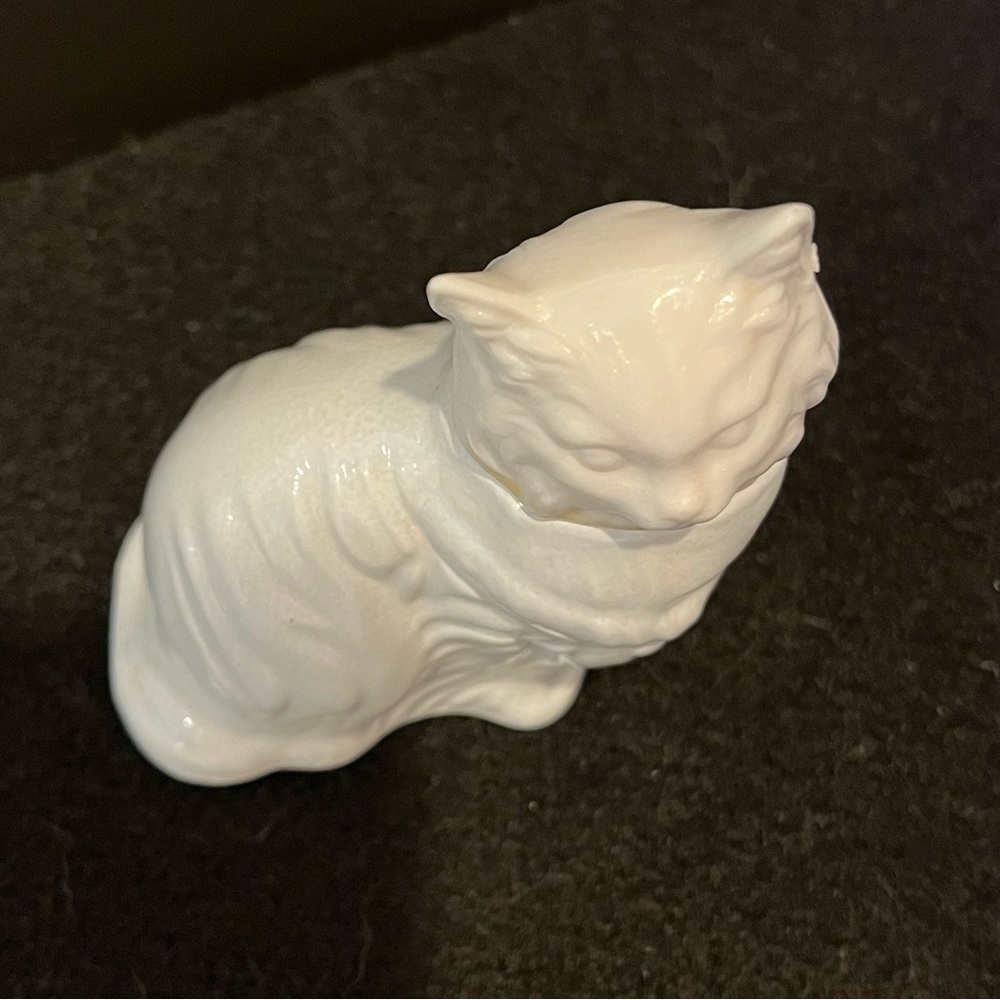 Avon White Cat Decanter Bottle Long Hair Fluffy White Cat Figurine - Picture 7 of 13